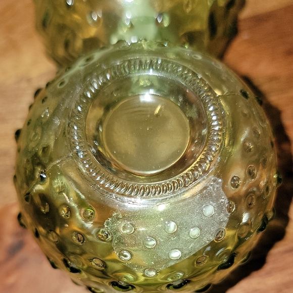 Source Unknown Small Green Honeycomb Glass Vases X2 - Picture 6 of 8